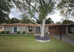 Pre-foreclosure in  ROUND TABLE DR San Antonio, TX 78218