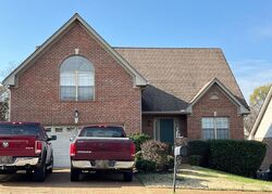 Pre-foreclosure in  CALDERWOOD DR Antioch, TN 37013