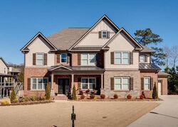 Pre-foreclosure in  HERITAGE LAKE CV Grayson, GA 30017