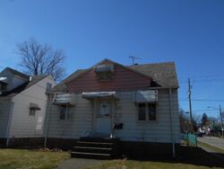 Pre-foreclosure in  W 116TH ST Cleveland, OH 44111