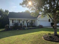  Cabin Creek Rd, Gaffney SC