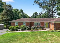 Pre-foreclosure in  S Carolina Ave Statesville, NC 28677