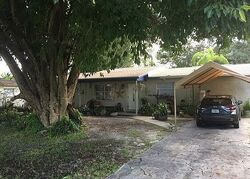 Pre-foreclosure in  LORRAINE DR Fort Myers, FL 33905