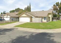Pre-foreclosure in  LAGUNA RANCH CIR Sacramento, CA 95823