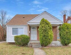 Pre-foreclosure in  EDINBOROUGH RD Detroit, MI 48219