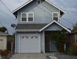 Pre-foreclosure in  WALL AVE Richmond, CA 94804