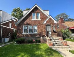 Pre-foreclosure in  DEVONSHIRE RD Detroit, MI 48224