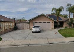Pre-foreclosure in  VIA DEL MAR Bakersfield, CA 93307