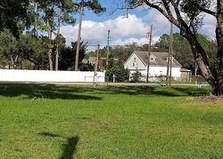 Pre-foreclosure in  WORCHESTER AVE Tampa, FL 33624