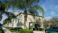 Pre-foreclosure in  GLASGOW WAY Fort Lauderdale, FL 33321