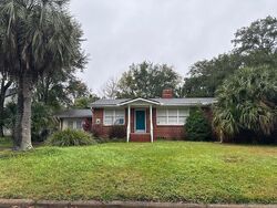 Pre-foreclosure in  MONTICELLO RD Jacksonville, FL 32207
