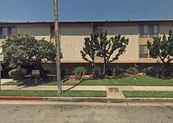 Pre-foreclosure in  KESTER AVE Sherman Oaks, CA 91403