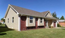 Pre-foreclosure in  N MOCCASIN PL Sapulpa, OK 74066
