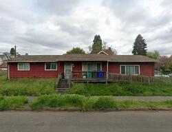 Pre-foreclosure in  N Beech St Portland, OR 97227