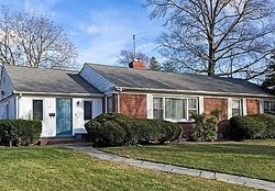 Pre-foreclosure in  INGRAHAM BLVD Hempstead, NY 11550