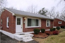 Pre-foreclosure in  DONALD DR Louisville, KY 40216