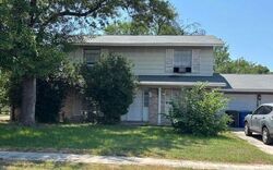 Pre-foreclosure in  Gawain Dr San Antonio, TX 78218