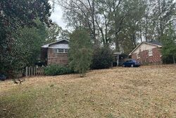 Pre-foreclosure in  Meadowcliff Dr Columbus, GA 31907