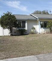 Pre-foreclosure in  E DELLWOOD DR Eustis, FL 32726