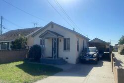Pre-foreclosure in  Ramona St Bellflower, CA 90706