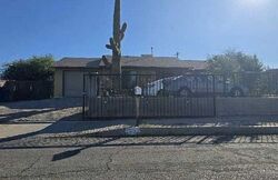 Pre-foreclosure in  S Farwell Ave Tucson, AZ 85711
