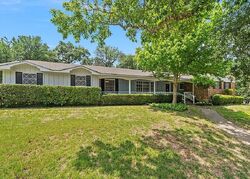 Pre-foreclosure in  Bob O Link Dr Woodway, TX 76712