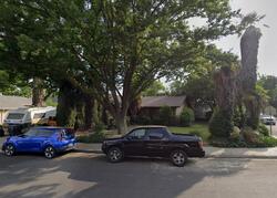 Pre-foreclosure in  Lillian Dr Modesto, CA 95355