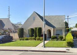 Pre-foreclosure in  S Fairfax Ave Los Angeles, CA 90019