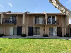 Pre-foreclosure in  1/2 215th St Lakewood, CA 90715