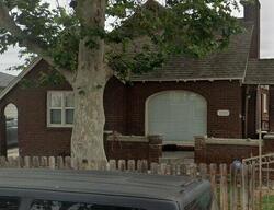 Pre-foreclosure in  N SPRING AVE Compton, CA 90221