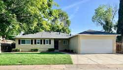 Pre-foreclosure in  Barbara Way Modesto, CA 95350