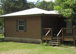 Pre-foreclosure in  Manatee Rd Cottondale, FL 32431