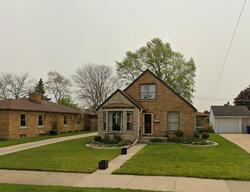  Gillen St, Racine WI