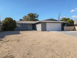 Pre-foreclosure in  Baldwin Ln California City, CA 93505