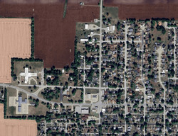Pre-foreclosure in  N 33rd St Mattoon, IL 61938