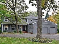 Pre-foreclosure in  W INDIAN TRAIL RD Barrington, IL 60010