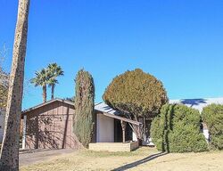 Pre-foreclosure in  E Larkspur Dr Scottsdale, AZ 85254