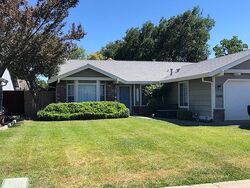  Brookglen Dr, Olivehurst CA