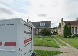 Pre-foreclosure in  Greenleaf Rd Louisville, KY 40213
