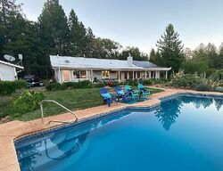  Wendlis Rd, Forest Ranch CA