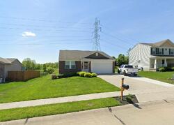 Pre-foreclosure in  Ridgewood Dr Alexandria, KY 41001