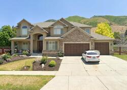 Pre-foreclosure in  S Moose Hollow Dr Draper, UT 84020