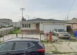 Pre-foreclosure in  18th St San Pablo, CA 94806