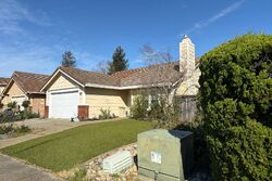 Pre-foreclosure in  Clement Dr Castro Valley, CA 94552