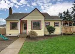 Pre-foreclosure in  Shady Ln NE Salem, OR 97303