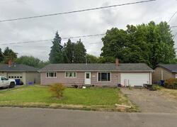 Pre-foreclosure in  10th Ave NE Salem, OR 97303