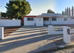 Pre-foreclosure in  S Naco Vis Tucson, AZ 85713