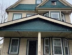 Pre-foreclosure in  Durkee Ave Cleveland, OH 44105