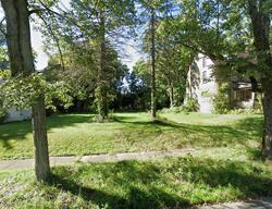 Pre-foreclosure in  Norwood Ave Youngstown, OH 44504