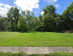 Pre-foreclosure in  Ridge Ave Youngstown, OH 44502